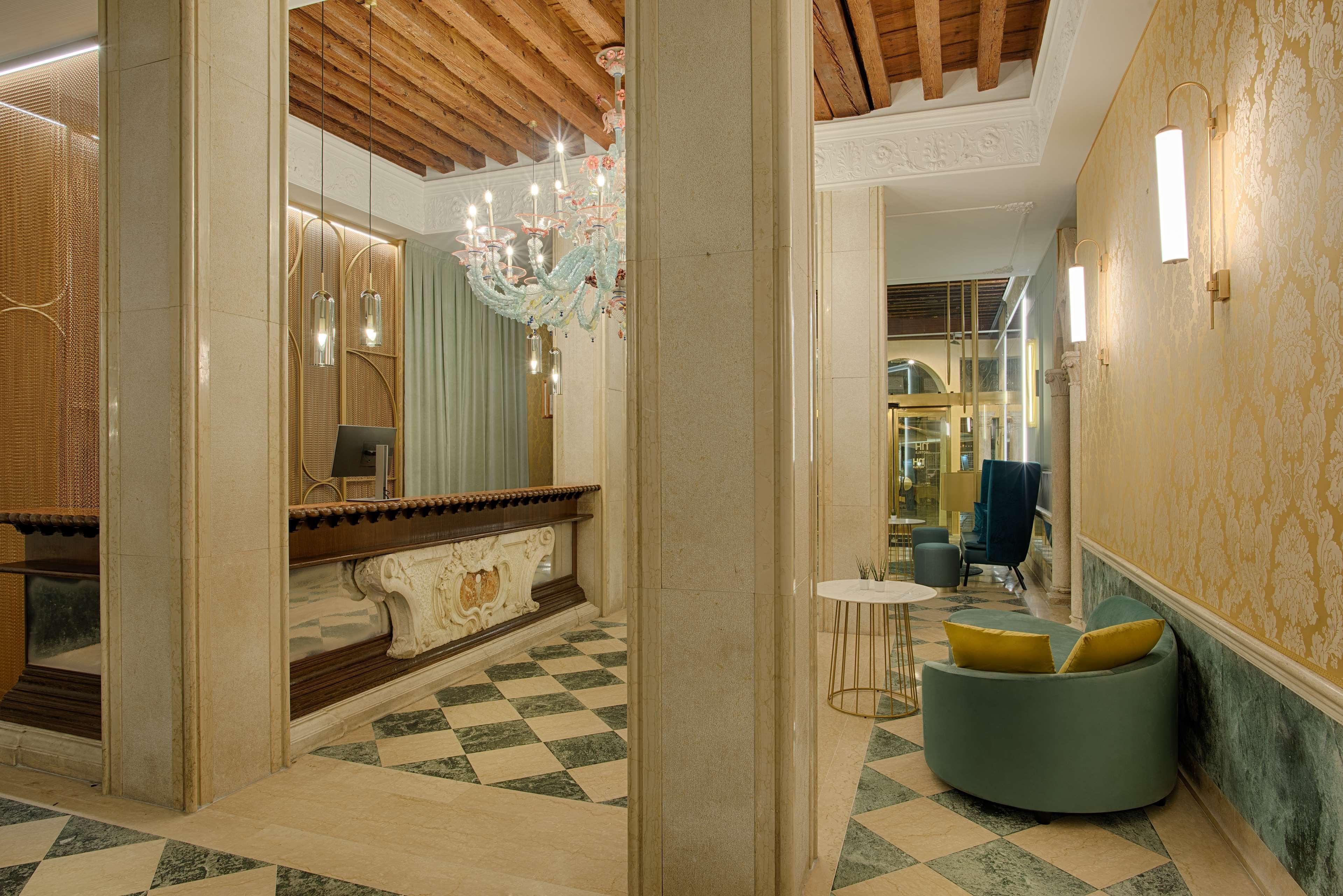 Nh Santa Lucia Hotel Venecia