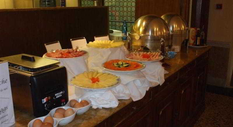 Nh Santa Lucia Hotel Venedig